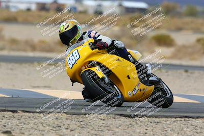 media/Mar-13-2022-SoCal Trackdays (Sun) [[112cf61d7e]]/Turn 15 (1125am)/